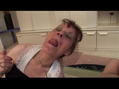 ❤️ Mae gan ddwy nain ac un taid driawd ❤️❌ Rhyw super ar porn % cy.xxxner.ru% ☑